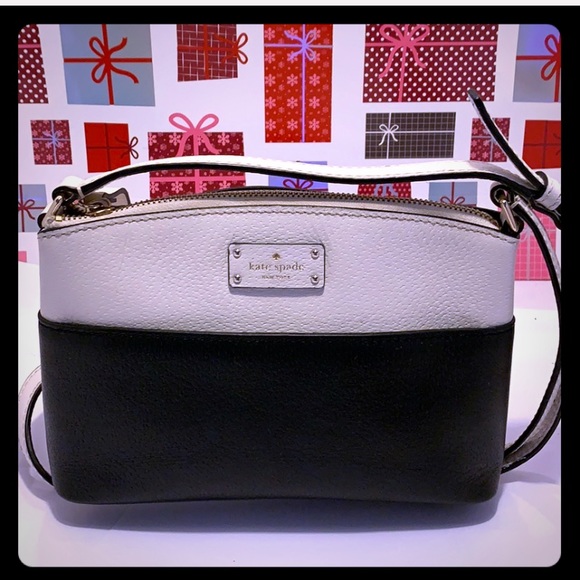 Kate Spade ♠️ Black/ White Mini CrossbodySling Bag - Picture 7 of 8